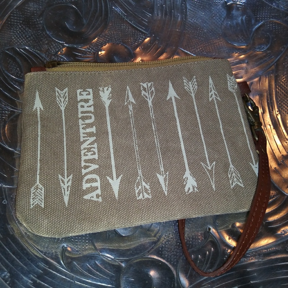 Primitives By Kathy "Adventure" Pouch